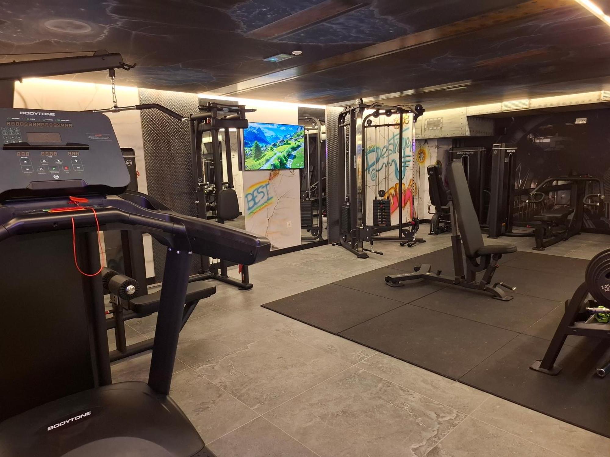 Apartamentos Turisticos Identia Sport 레온 외부 사진